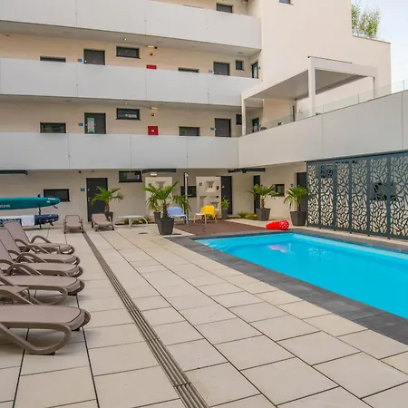 Sunset Resort 209 *